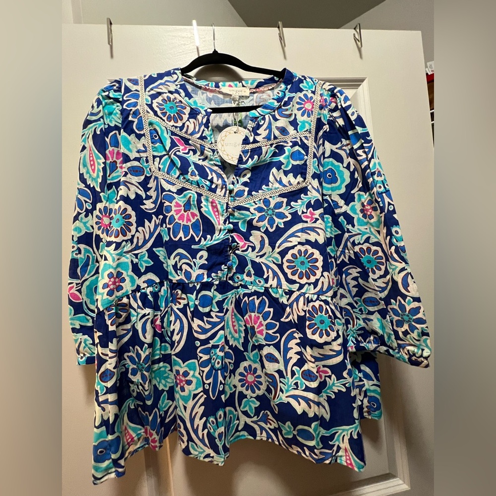 Umgee Blue 3/4 Sleeve Graphic Blouse